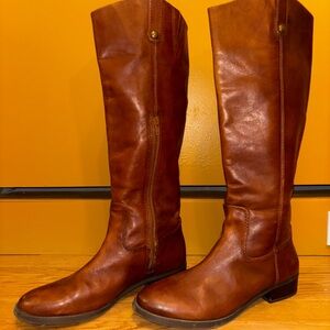 Cognac riding boots